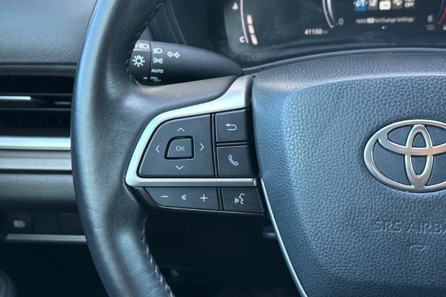 Used 2024 Toyota Grand Highlander AWD image 31
