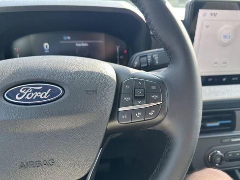 New 2025 Ford Maverick XLT w/ XLT Luxury Package image 21