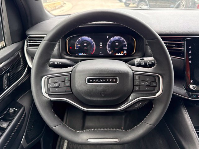 Used 2024 Jeep Wagoneer 4WD w/ Convenience Group I image 18