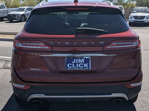 Used 2019 Lincoln MKC Reserve w/ MKC Climate Package AWD/4WD image 3