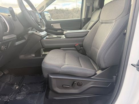 Used 2025 Ford Expedition Max Active image 21