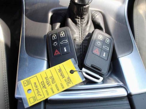 Used 2013 Volvo S60 T6 AWD/4WD image 25