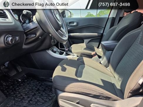 Used 2021 Jeep Compass Sport AWD/4WD image 19