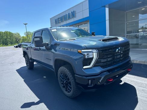 New 2026 Chevrolet Silverado 3500 LTZ w/ LTZ Plus Package AWD/4WD image 1