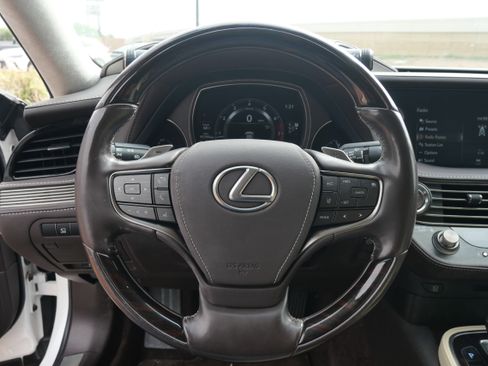 Used 2018 Lexus LS 500 image 12