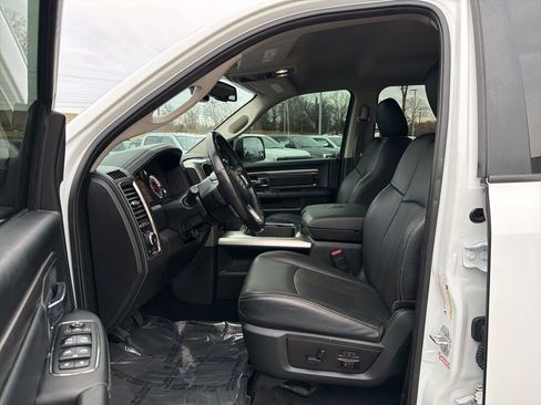Used 2018 RAM 3500 Laramie w/ Sport Appearance Group image 11