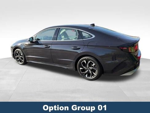 Used 2025 Hyundai Sonata SEL FWD image 5