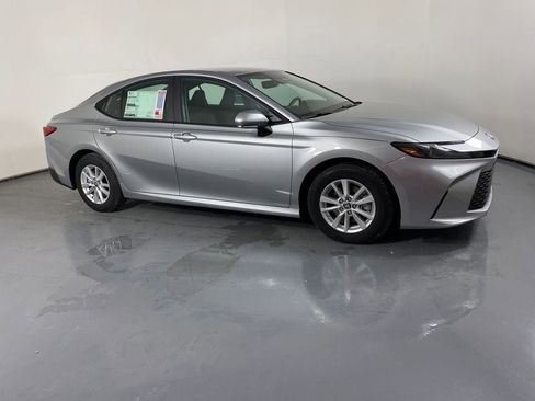 New 2026 Toyota Camry LE image 3