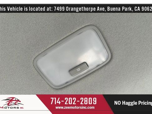Used 2018 Hyundai Elantra SE FWD image 35