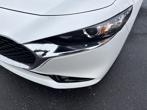 Used 2025 MAZDA MAZDA3 s image 9