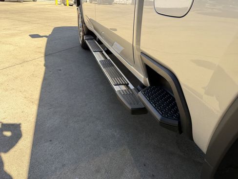 Used 2020 Chevrolet Silverado 3500 LTZ w/ LTZ Plus Package image 30