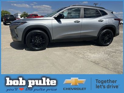 New 2026 Chevrolet Trax ACTIV w/ Sunroof Package
