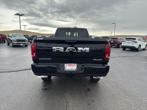 New 2026 RAM 2500 Laramie AWD/4WD image 6
