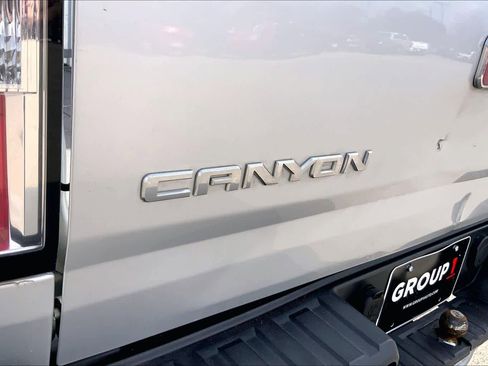 Used 2016 GMC Canyon SLE w/ SLE Convenience Package image 29