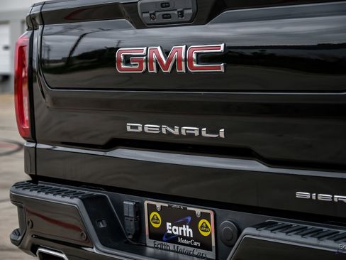 Used 2021 GMC Sierra 1500 Denali w/ Denali Ultimate Package image 15