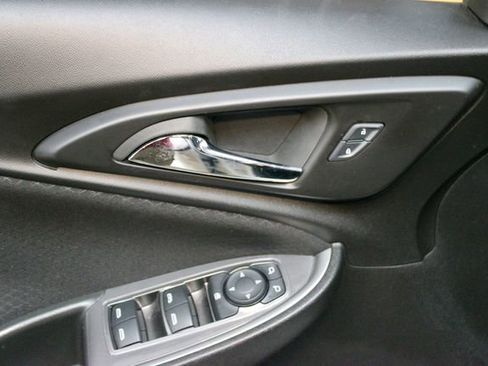 Used 2024 Chevrolet Malibu LT w/ Sport Edition FWD image 16