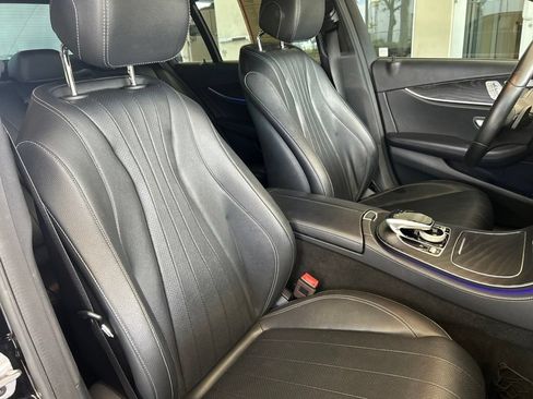 Used 2019 Mercedes-Benz E 300 image 23