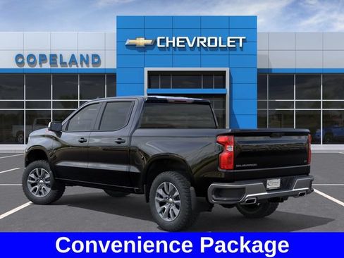 New 2026 Chevrolet Silverado 1500 LT w/ Z71 Off-Road Package AWD/4WD image 4