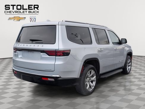 Used 2022 Jeep Wagoneer Series II image 5