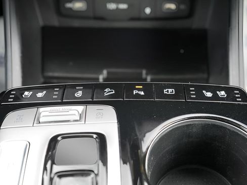 Certified 2024 Hyundai Tucson Limited AWD/4WD image 34