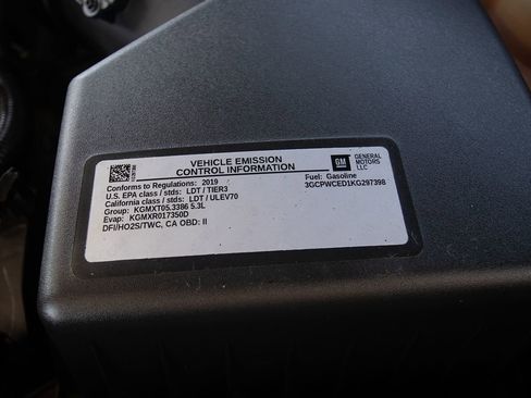 Used 2019 Chevrolet Silverado 1500 LT w/ Texas Edition image 22