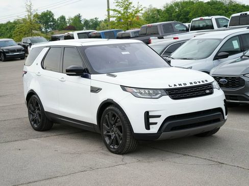 Used 2018 Land Rover Discovery HSE AWD/4WD image 3