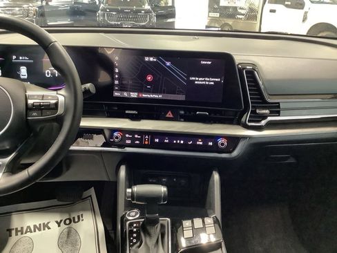 Certified 2024 Kia Sportage X-Line image 10