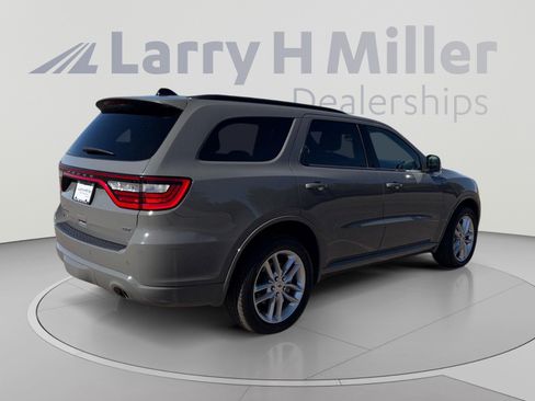 Used 2024 Dodge Durango GT AWD/4WD image 6