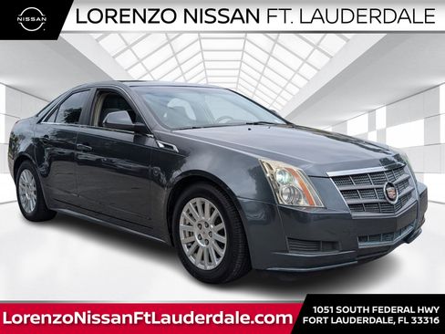 Used 2011 Cadillac CTS Luxury RWD image 1