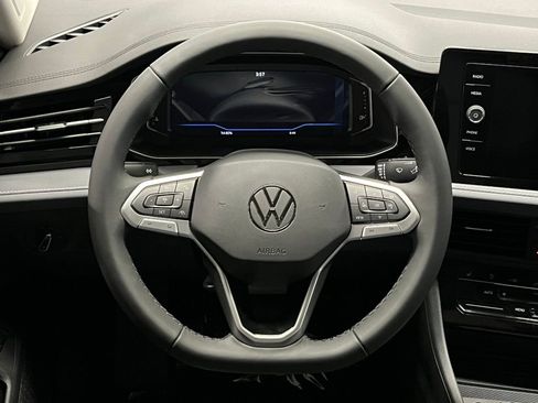New 2026 Volkswagen Jetta SEL image 7