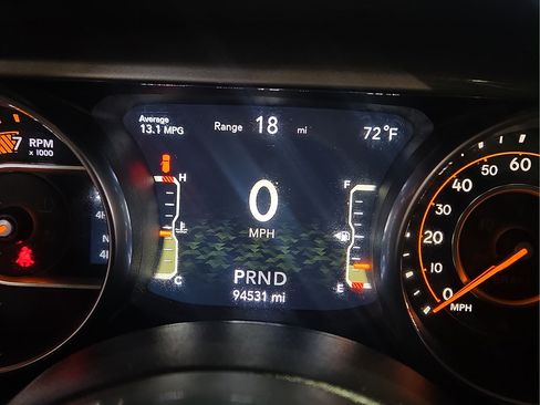 Used 2020 Jeep Wrangler Unlimited Sahara AWD/4WD image 24