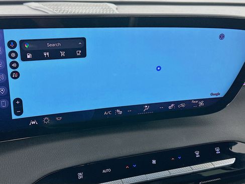 Used 2025 Buick Enclave Preferred image 22