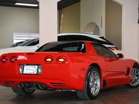Used 2003 Chevrolet Corvette Z06 w/ Memory Package, 3 Drivers RWD image 5