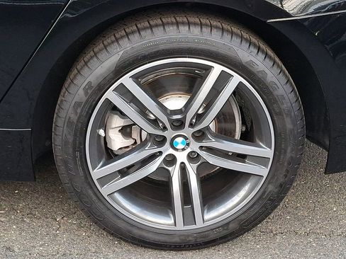 Certified 2023 BMW 530i xDrive w/ Convenience Package AWD/4WD image 7