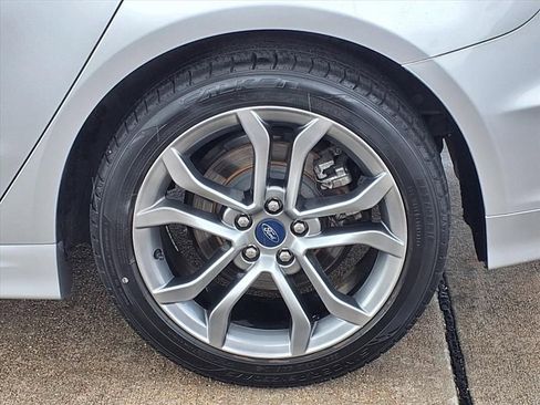 Used 2017 Ford Fusion S w/ Equipment Group 101A FWD image 29