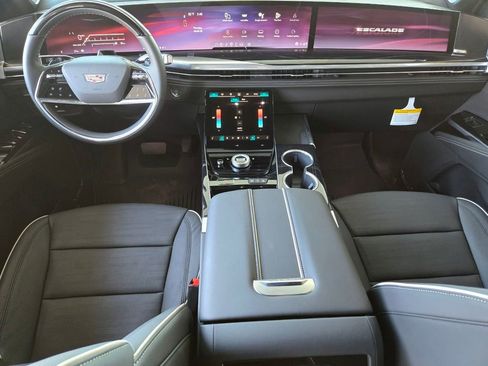 New 2026 Cadillac Escalade Sport w/ Touring Package AWD/4WD image 11