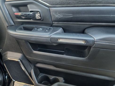 Used 2022 RAM 2500 Limited w/ Safety Group image 37