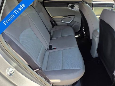 Used 2022 Kia Soul LX FWD image 14