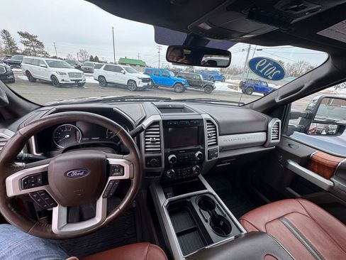 Used 2019 Ford F250 King Ranch w/ Chrome Package image 4