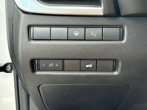 Used 2022 Nissan Rogue Platinum w/ Head-Up Display Package FWD image 14