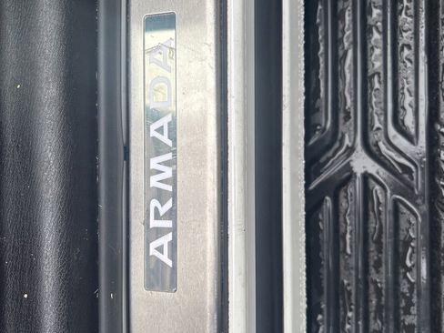 Used 2022 Nissan Armada SL w/ Midnight Edition Package image 34