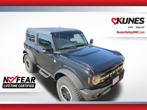 Used 2023 Ford Bronco Outer Banks w/ Sasquatch Package AWD/4WD image 1