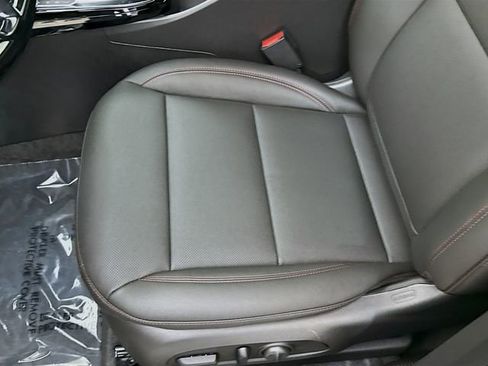 New 2026 Chevrolet Trax RS image 19