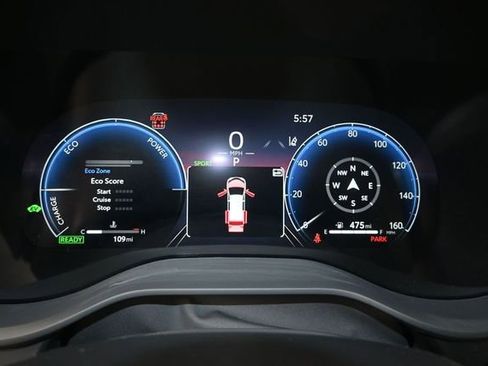 Used 2026 Toyota Sienna XLE Woodland Edition AWD/4WD image 6