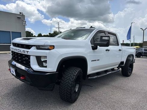 Used 2023 Chevrolet Silverado 2500 Custom w/ Custom Value Package AWD/4WD image 7