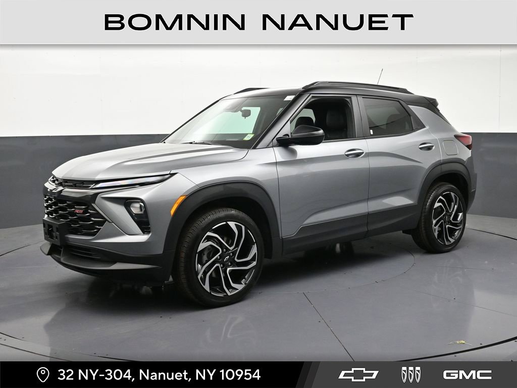Used 2025 Chevrolet TrailBlazer RS w/ Driver Confidence Package AWD/4WD image 1