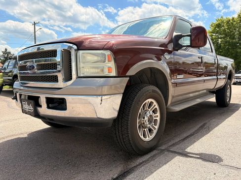 Used 2005 Ford F350 Lariat AWD/4WD image 4