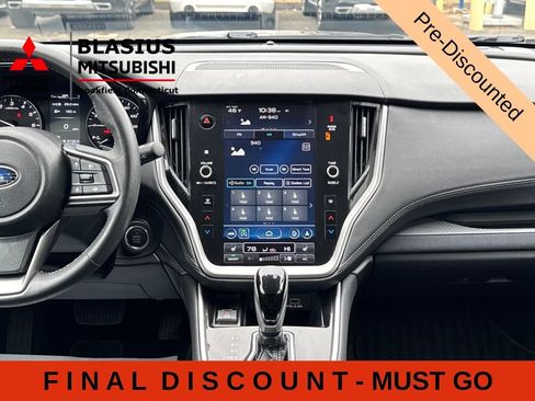 Used 2023 Subaru Outback Premium AWD/4WD image 27
