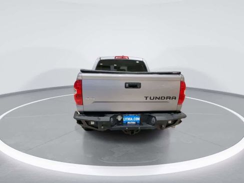 Used 2020 Toyota Tundra Platinum image 7