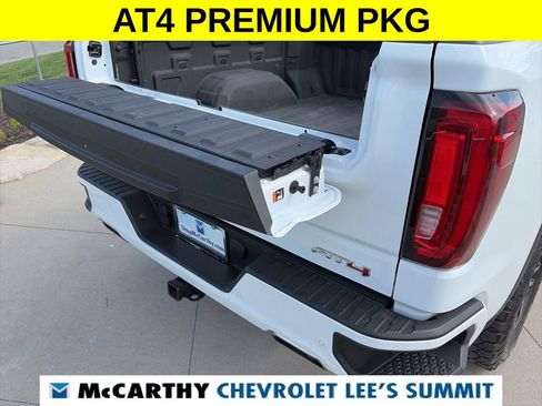 Used 2019 GMC Sierra 1500 AT4 w/ AT4 Premium Package AWD/4WD image 17